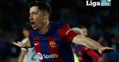 Usai Tegaskan Bertahan di Barcelona, Robert Lewandowski Langsung Hattrick Lawan Valencia